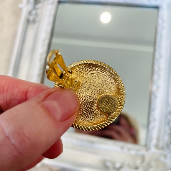 AUTHENTIC GIVENCHY VINTAGE Signed Logo Dress Earrings - Picture 8 of 11